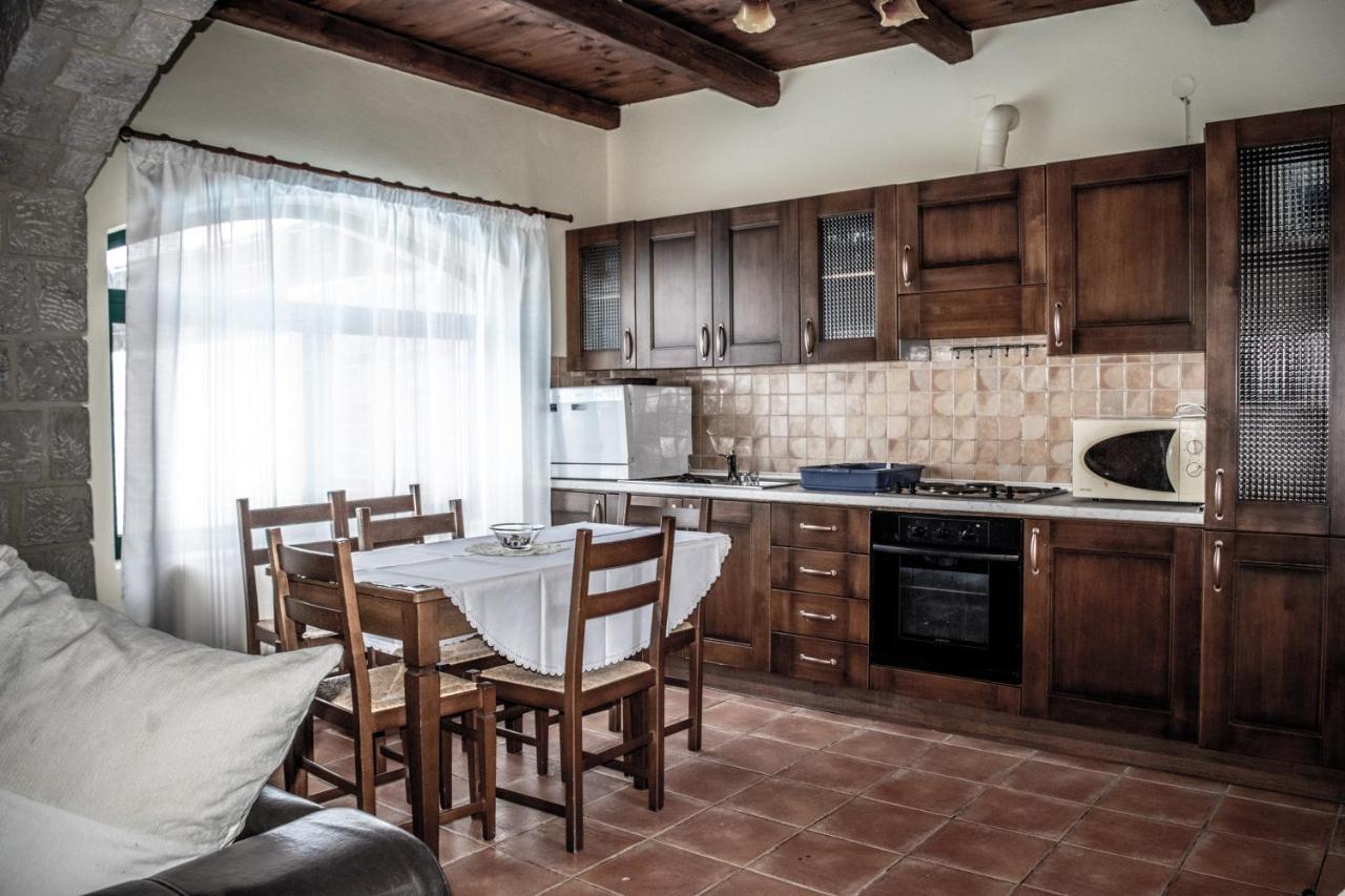 Niriides Villas Old Listing Limenas Chersonisou Exterior foto